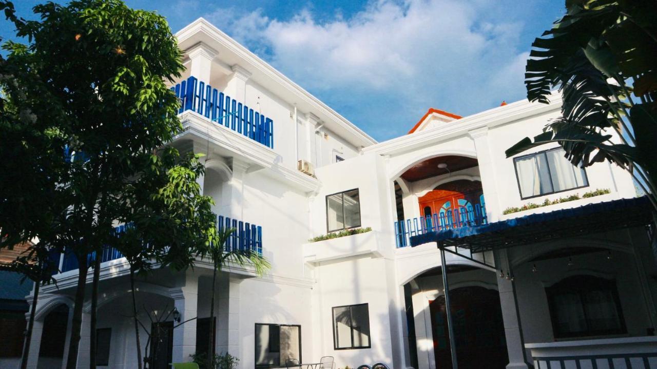 Pineapple Hostel Siem Reap Exterior foto