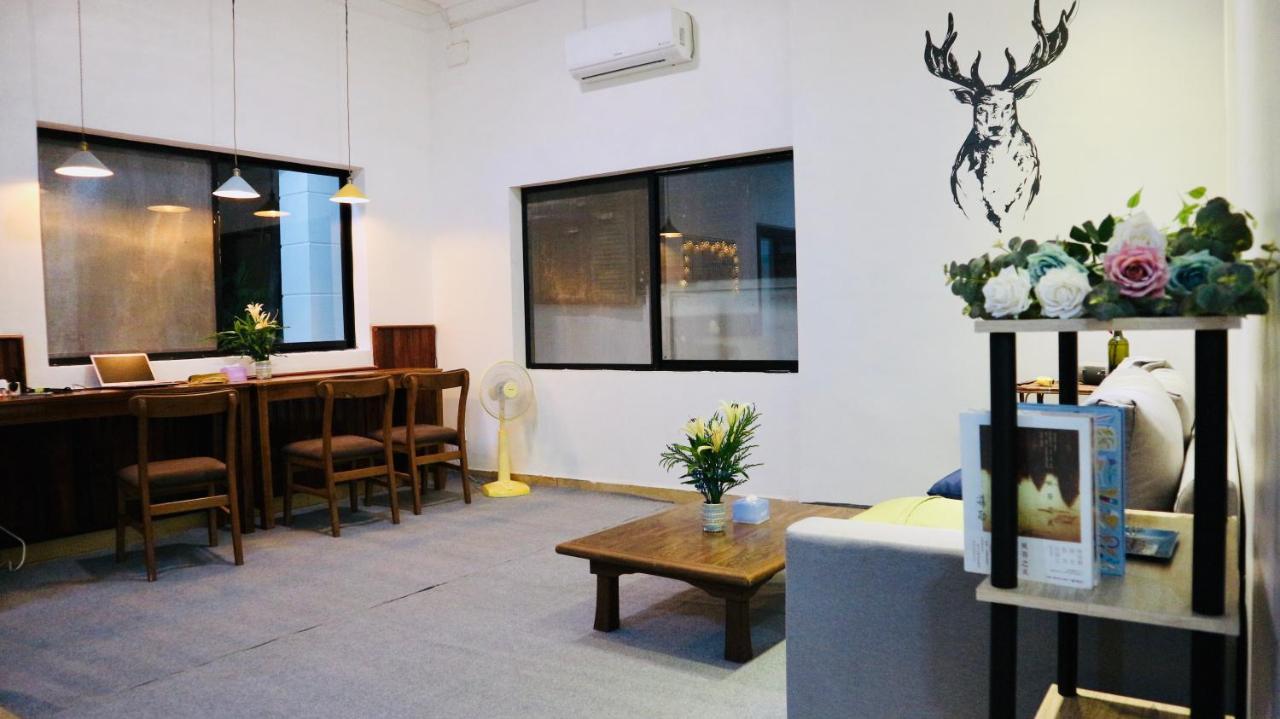 Pineapple Hostel Siem Reap Exterior foto
